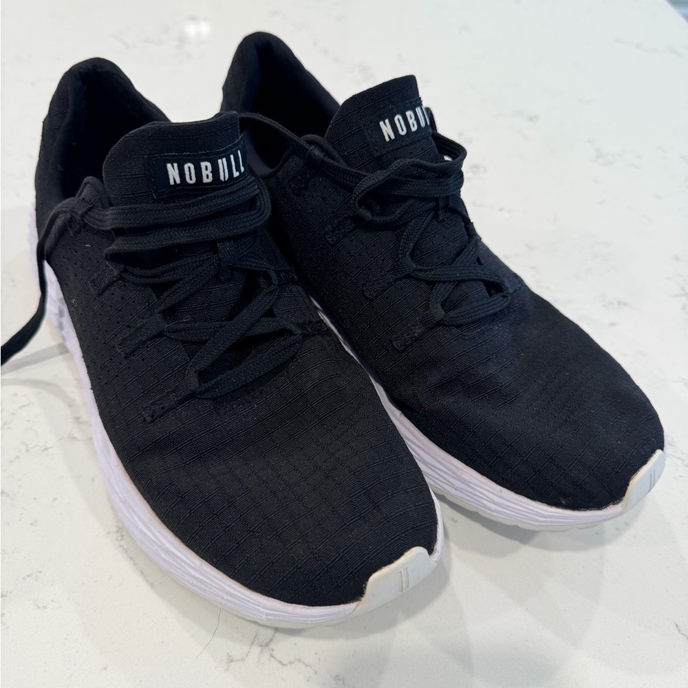 NOBULL women’s shoes size 9